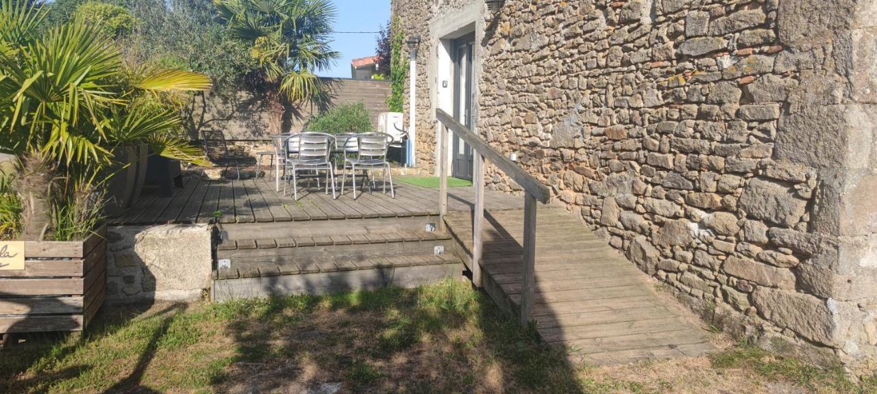 Gite A La Campagne Saint-Brice-sur-Vienne ภายนอก รูปภาพ